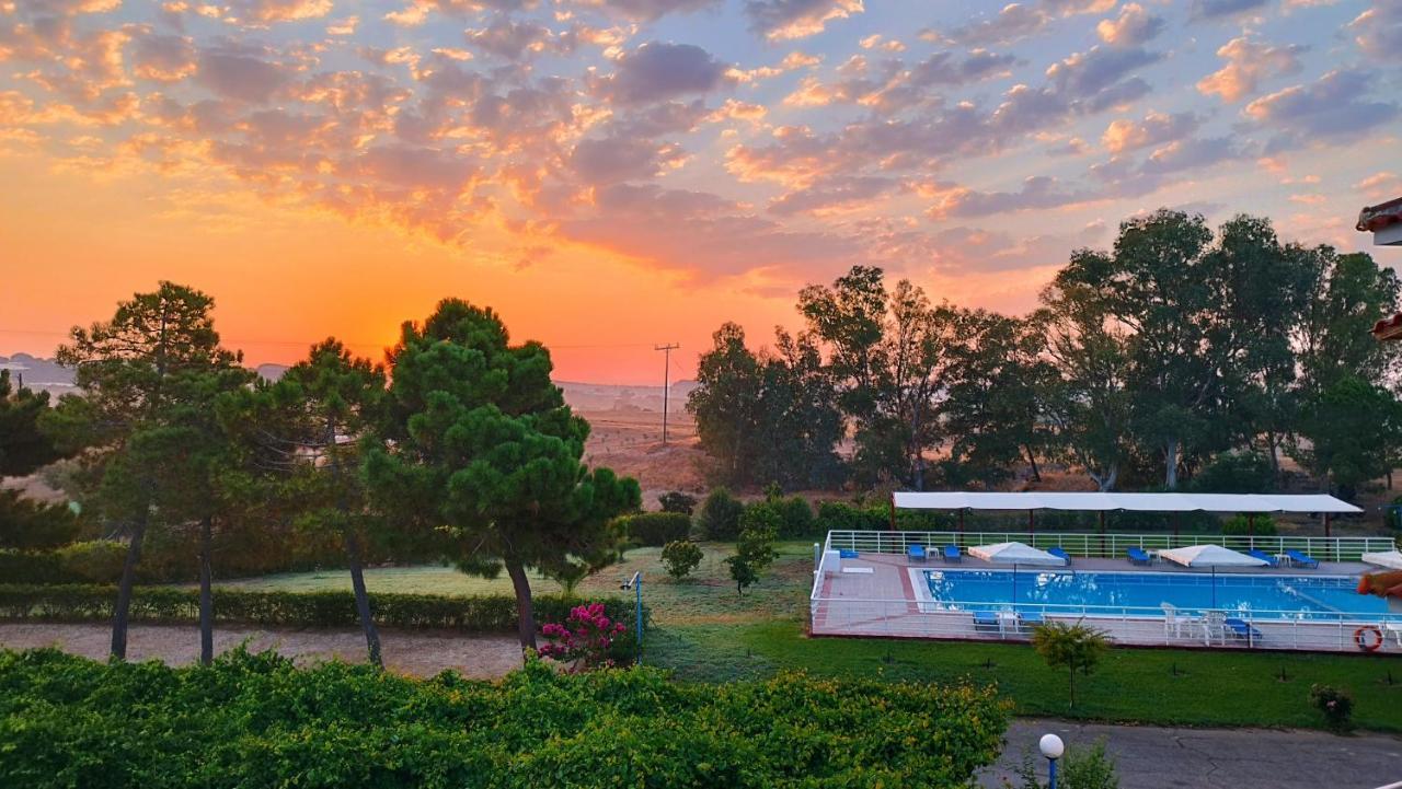 Kipriotis Hotel Arkoudi Ngoại thất bức ảnh